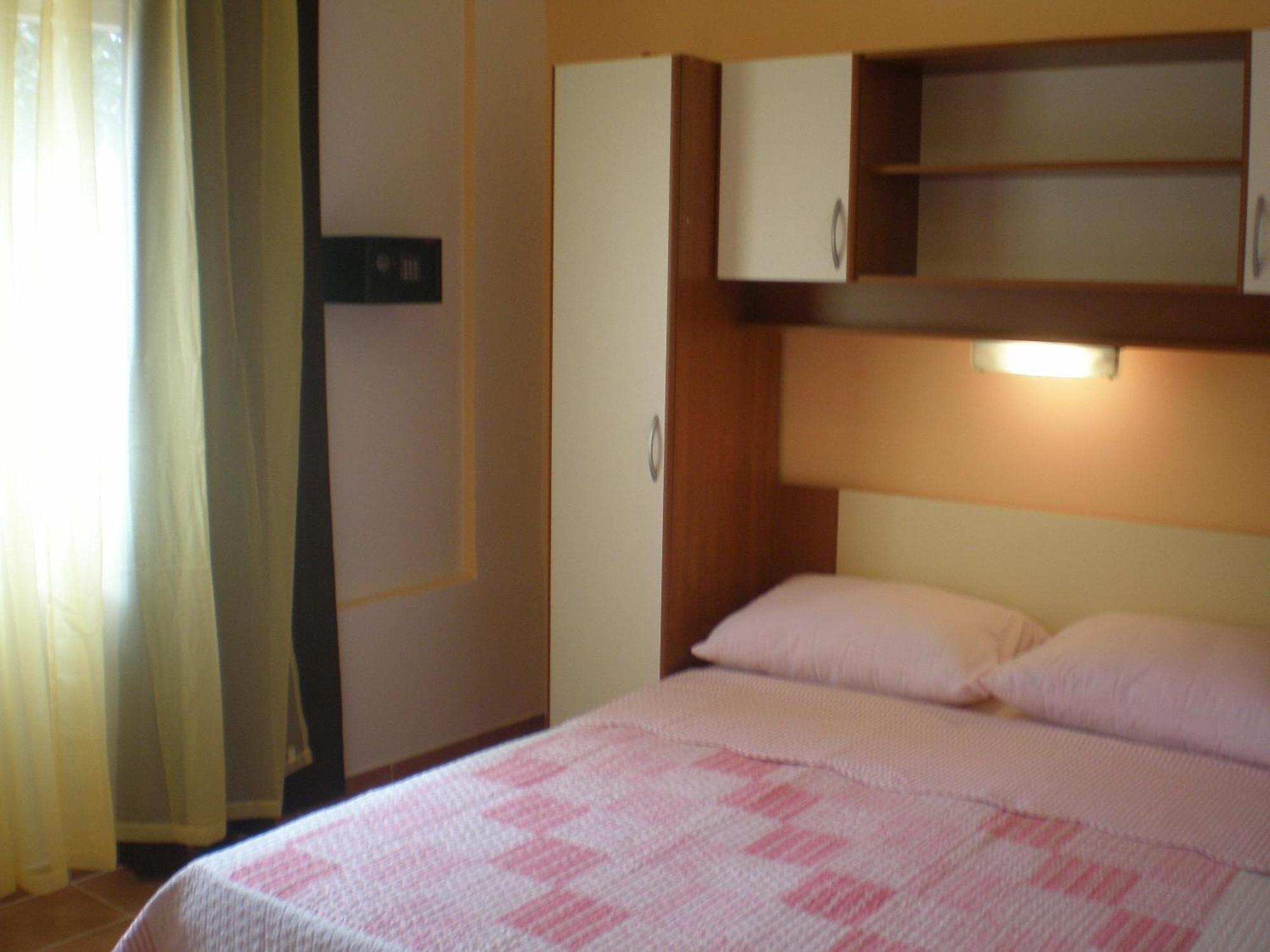 Marija With Private Parking Appartement Makarska