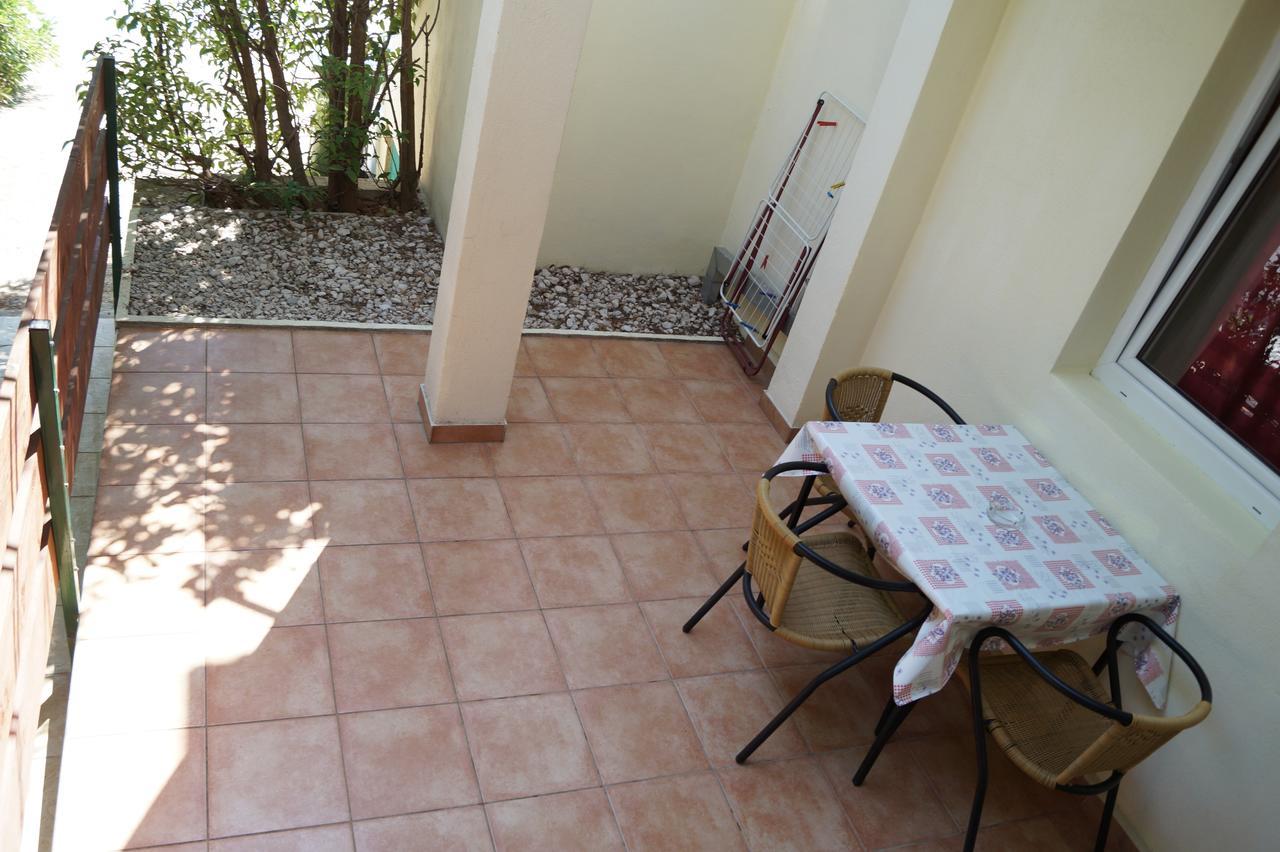 Marija With Private Parking Makarska