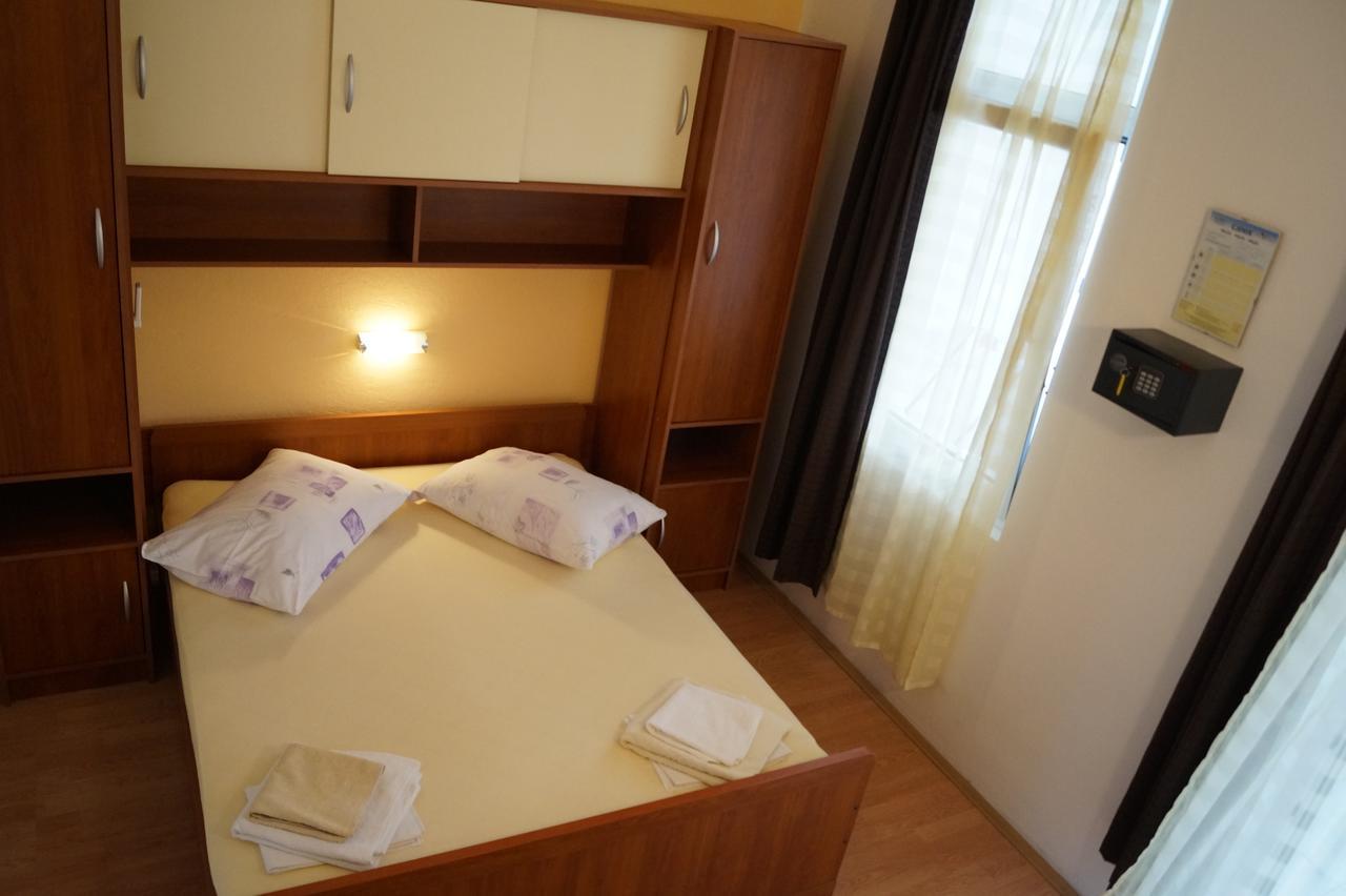 Appartement Marija With Private Parking